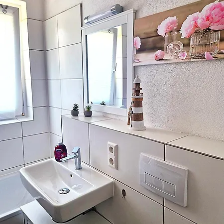 Citywohnung Am Bergzoo Apartmán *